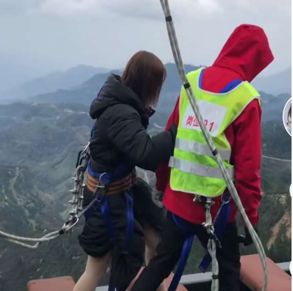張家界翼裝飛行事件—景區(qū)不得不提防的高風險項目?。?！  