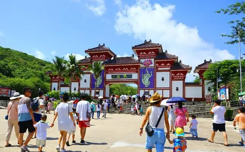 疫情后，很多景區(qū)依然采用“分時(shí)預(yù)約門(mén)票”的機(jī)制